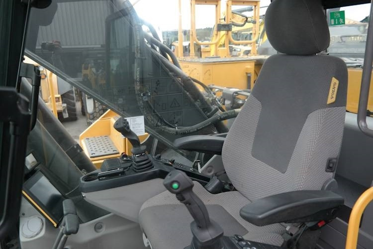 Volvo EC250 ELn *Uthyres* - 크롤러 굴삭기 : 사진 3 Volvo EC250 ELn *Uthyres* - 크롤러 굴삭기 : 사진 3