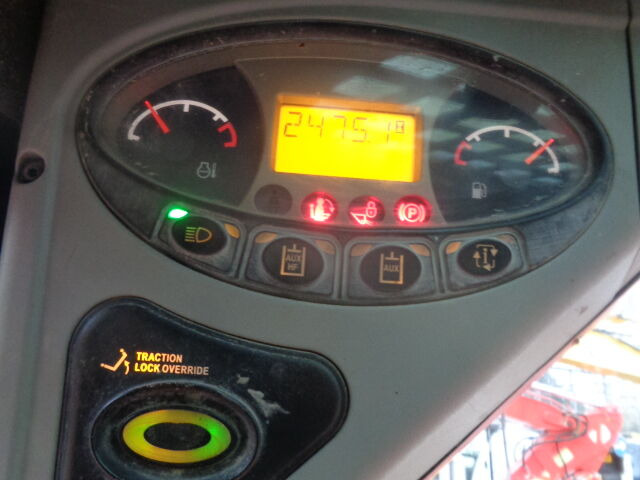 Bobcat S130 - 스키드 스티어 로더 : 사진 2 Bobcat S130 - 스키드 스티어 로더 : 사진 2