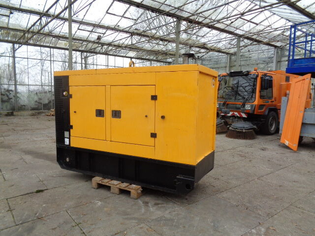 Doosan G40 - 발전기 세트 : 사진 5 Doosan G40 - 발전기 세트 : 사진 5