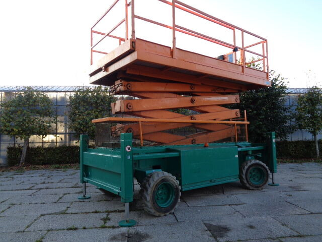 Liftlux SL140-24 - 시저 리프트 : 사진 1 Liftlux SL140-24 - 시저 리프트 : 사진 1