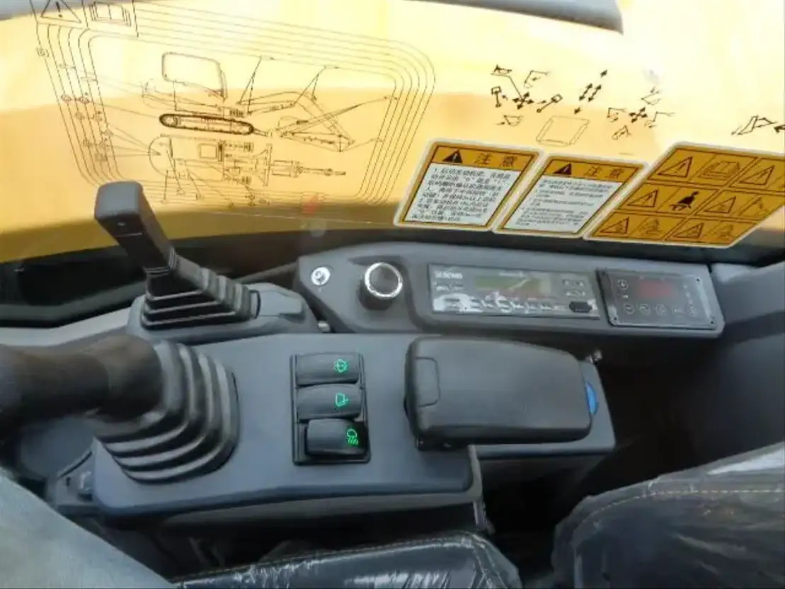 XCMG XE55GA - 크롤러 굴삭기 : 사진 3 XCMG XE55GA - 크롤러 굴삭기 : 사진 3