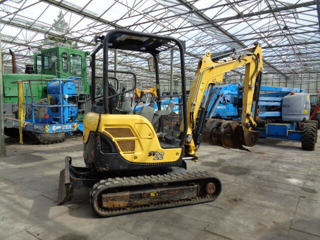 Yanmar SV22 - 미니 굴삭기 : 사진 1 Yanmar SV22 - 미니 굴삭기 : 사진 1