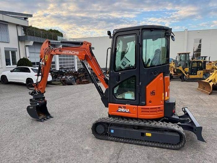 Hitachi ZX26 U-6 - 미니 굴삭기 : 사진 2 Hitachi ZX26 U-6 - 미니 굴삭기 : 사진 2