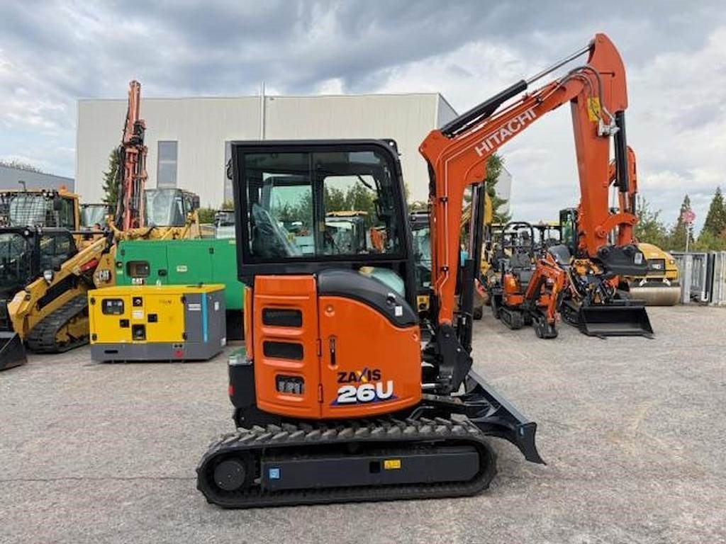 Hitachi ZX26 U-6 - 미니 굴삭기 : 사진 1 Hitachi ZX26 U-6 - 미니 굴삭기 : 사진 1