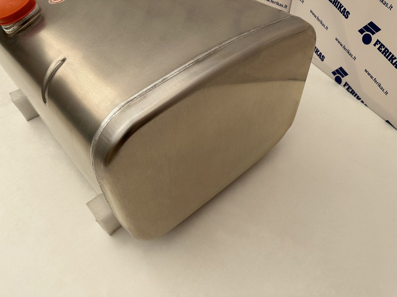 Iveco New aluminum fuel tank 300L - 연료 탱크 트럭 용 : 사진 2 Iveco New aluminum fuel tank 300L - 연료 탱크 트럭 용 : 사진 2