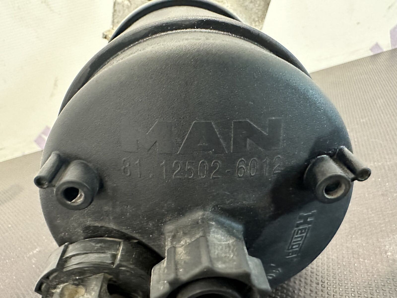 MAN fuel filter housing - 연료 필터 트럭 용 : 사진 4 MAN fuel filter housing - 연료 필터 트럭 용 : 사진 4