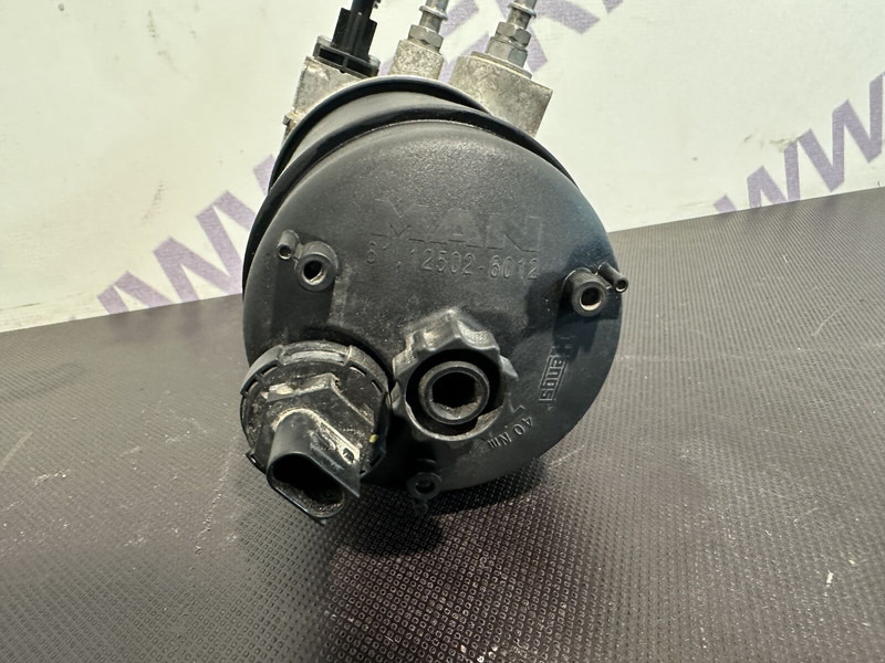 MAN fuel filter housing - 연료 필터 트럭 용 : 사진 3 MAN fuel filter housing - 연료 필터 트럭 용 : 사진 3