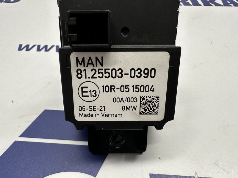 MAN parking brake switch - 대시보드 트럭 용 : 사진 3 MAN parking brake switch - 대시보드 트럭 용 : 사진 3