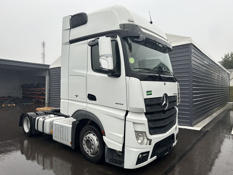 Mercedes-Benz Actros MP4 - 엔진 및 부품 트럭 용 : 사진 1 Mercedes-Benz Actros MP4 - 엔진 및 부품 트럭 용 : 사진 1