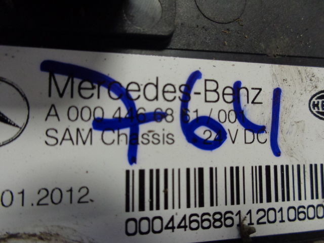Mercedes-Benz MP4 control unit HELLA - ECU 트럭 용 : 사진 2 Mercedes-Benz MP4 control unit HELLA - ECU 트럭 용 : 사진 2