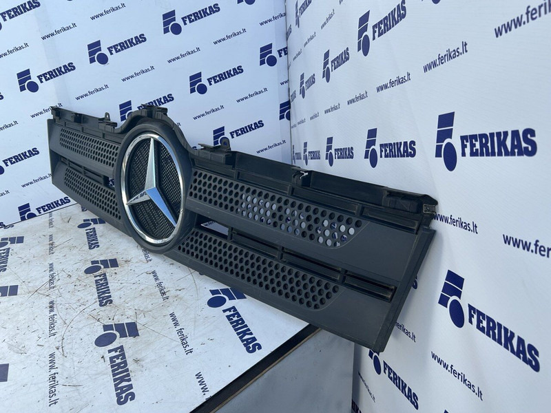 Mercedes-Benz bonnet grill - 차양 트럭 용 : 사진 3 Mercedes-Benz bonnet grill - 차양 트럭 용 : 사진 3