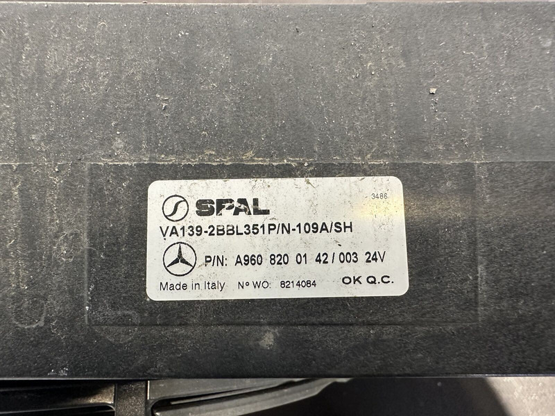 Mercedes-Benz cooling, radiator fan - 팬 트럭 용 : 사진 4 Mercedes-Benz cooling, radiator fan - 팬 트럭 용 : 사진 4