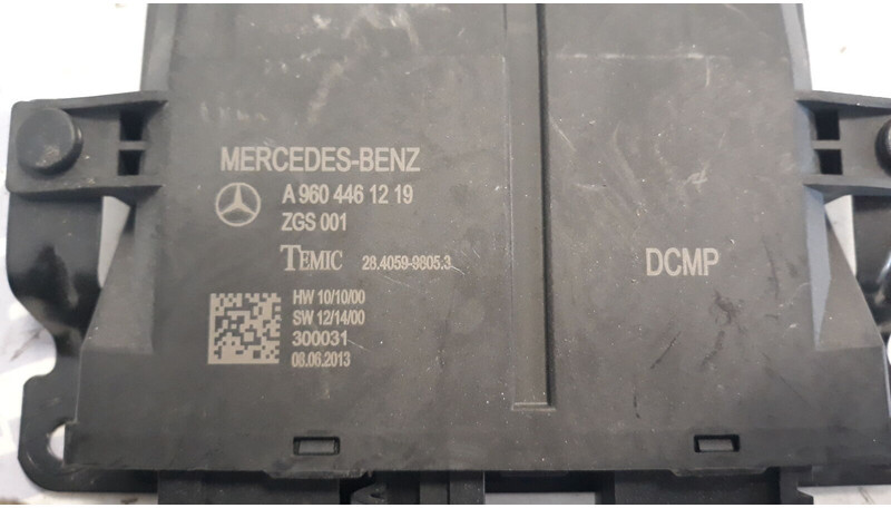 Mercedes-Benz door control module - ECU 트럭 용 : 사진 3 Mercedes-Benz door control module - ECU 트럭 용 : 사진 3