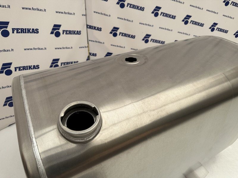 Volvo New aluminum fuel tank 450L - 연료 탱크 트럭 용 : 사진 4 Volvo New aluminum fuel tank 450L - 연료 탱크 트럭 용 : 사진 4