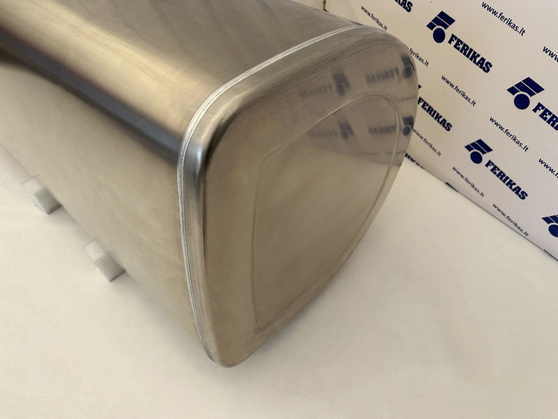 Volvo New aluminum fuel tank 650L - 연료 탱크 트럭 용 : 사진 3 Volvo New aluminum fuel tank 650L - 연료 탱크 트럭 용 : 사진 3