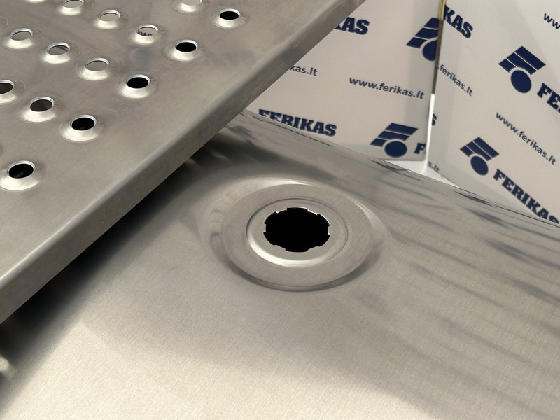 Volvo New aluminum fuel tank 700L - 연료 탱크 트럭 용 : 사진 5 Volvo New aluminum fuel tank 700L - 연료 탱크 트럭 용 : 사진 5