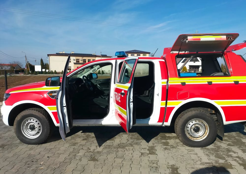 Ford Ranger 4x4 2.0 TDCI Straż strażacki pożarniczy ratowniczy pickup (Amarok, Navara, L200, Hilux) - 픽업트럭 : 사진 3 Ford Ranger 4x4 2.0 TDCI Straż strażacki pożarniczy ratowniczy pickup (Amarok, Navara, L200, Hilux) - 픽업트럭 : 사진 3