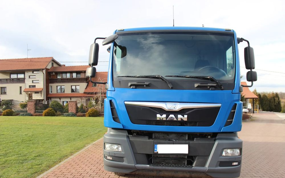 MAN TGM 18 250 !! EURO 6 !!! - 유조트럭 : 사진 3 MAN TGM 18 250 !! EURO 6 !!! - 유조트럭 : 사진 3