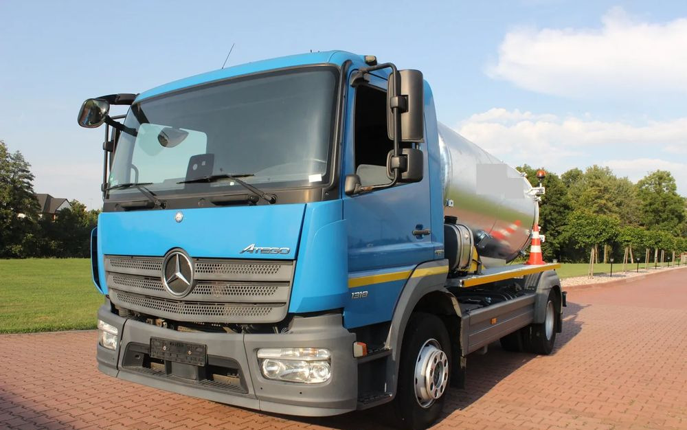 Mercedes-Benz ATEGO 13 18 EURO 6 BLUETEC 6 BECZKAASENIZACYJNA 7 200 LITRÓW - 유조트럭 : 사진 1 Mercedes-Benz ATEGO 13 18 EURO 6 BLUETEC 6 BECZKAASENIZACYJNA 7 200 LITRÓW - 유조트럭 : 사진 1