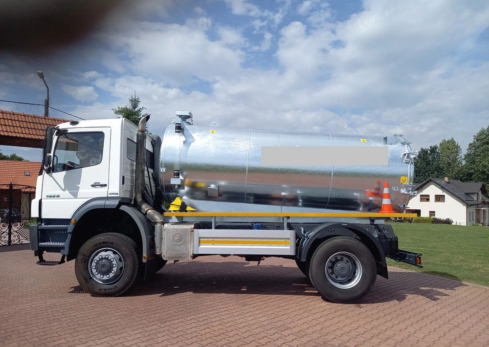 Mercedes-Benz AXOR 1829 4X4 4 WD ALLOARD - 유조트럭 : 사진 2 Mercedes-Benz AXOR 1829 4X4 4 WD ALLOARD - 유조트럭 : 사진 2
