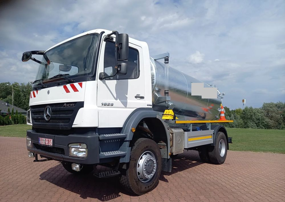 Mercedes-Benz AXOR 1829 4X4 4 WD ALLOARD - 유조트럭 : 사진 4 Mercedes-Benz AXOR 1829 4X4 4 WD ALLOARD - 유조트럭 : 사진 4