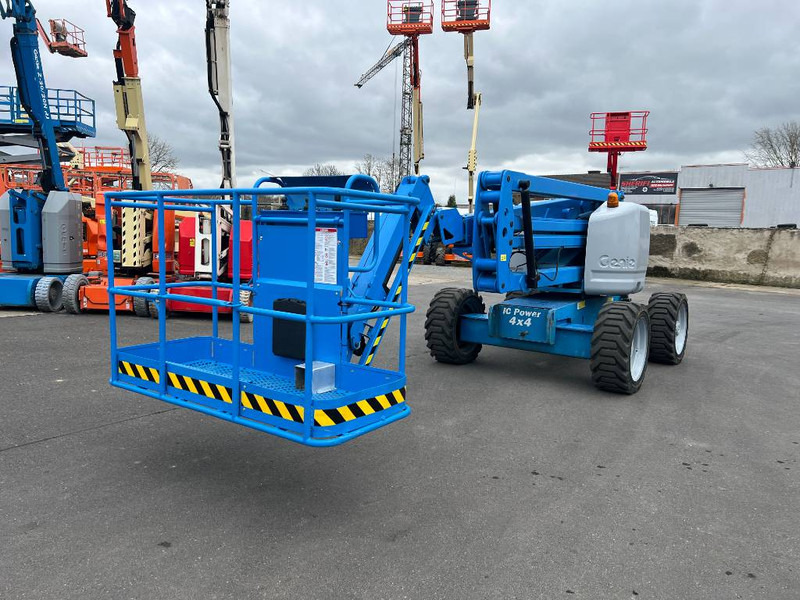 Genie Z45/25 JRT 4x4 diesel 16m (1601) - 관절 붐 : 사진 3 Genie Z45/25 JRT 4x4 diesel 16m (1601) - 관절 붐 : 사진 3