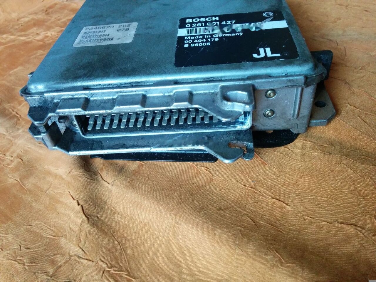 Bosch 0281001427 A 0004460839 Mercedes-Benz O405 - ECU 버스 용 : 사진 1 Bosch 0281001427 A 0004460839 Mercedes-Benz O405 - ECU 버스 용 : 사진 1
