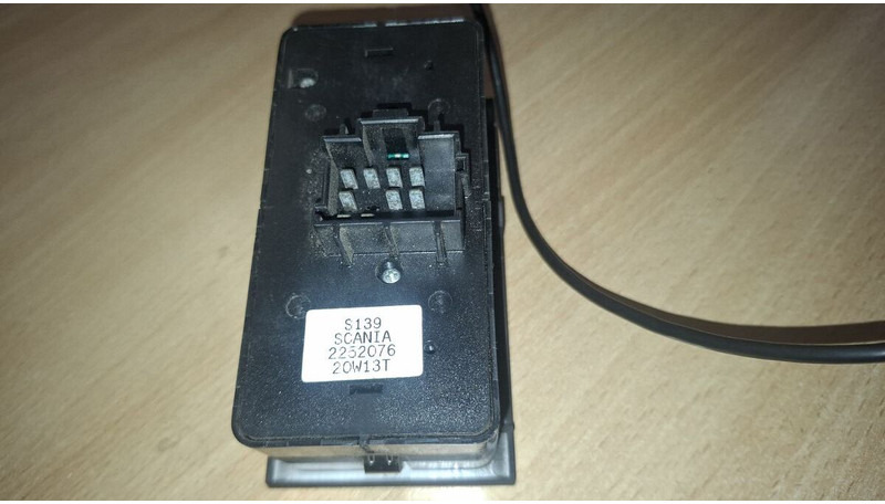 Bosch 0285001160 Airbag Sensor 1438746 - ECU : 사진 1 Bosch 0285001160 Airbag Sensor 1438746 - ECU : 사진 1