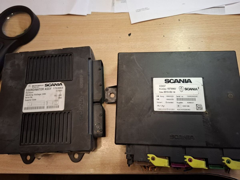 Cummins P 5317106 CM2350 ECM PCM - ECU : 사진 5 Cummins P 5317106 CM2350 ECM PCM - ECU : 사진 5