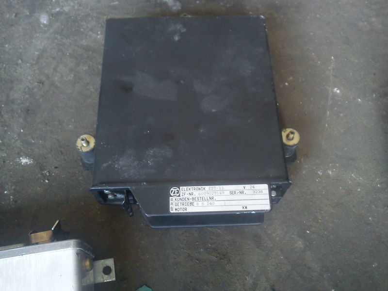 DAF коробкой ZF8S140 - ECU : 사진 1 DAF коробкой ZF8S140 - ECU : 사진 1