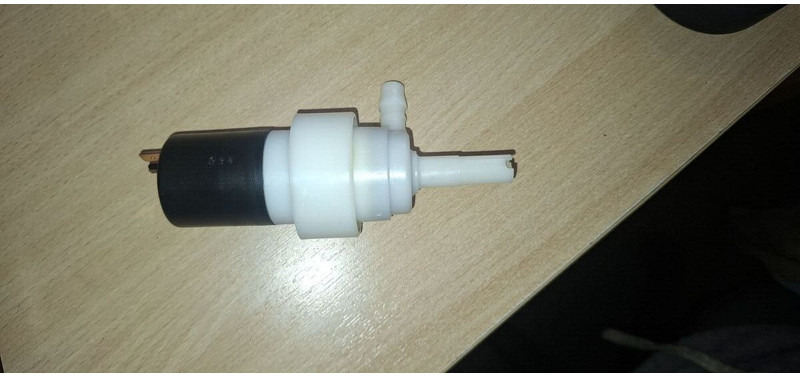 Hella 8TW 004 764-041 - 예비 부속 : 사진 2 Hella 8TW 004 764-041 - 예비 부속 : 사진 2