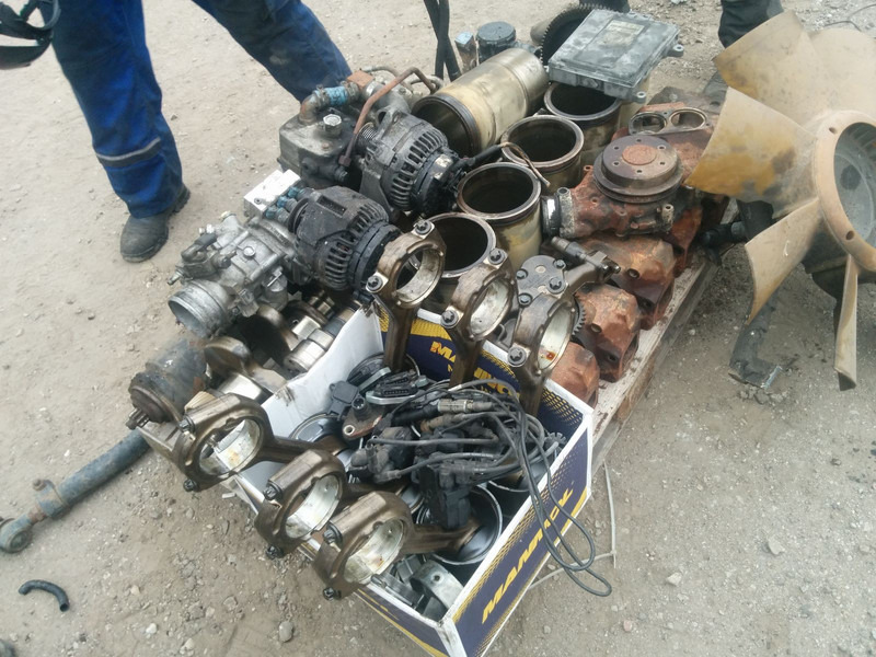 MAN E 2876 LOH 02 - 엔진 및 부품 : 사진 3 MAN E 2876 LOH 02 - 엔진 및 부품 : 사진 3