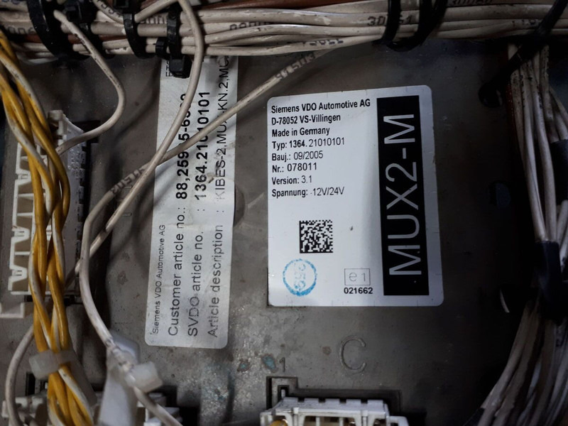 MAN MUX2-M 1364.21020101/ 1364.21010101 - ECU : 사진 5 MAN MUX2-M 1364.21020101/ 1364.21010101 - ECU : 사진 5