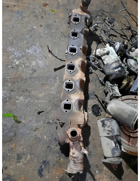 MAN / Турбина 53271013060c головка - 엔진 및 부품 : 사진 1 MAN / Турбина 53271013060c головка - 엔진 및 부품 : 사진 1