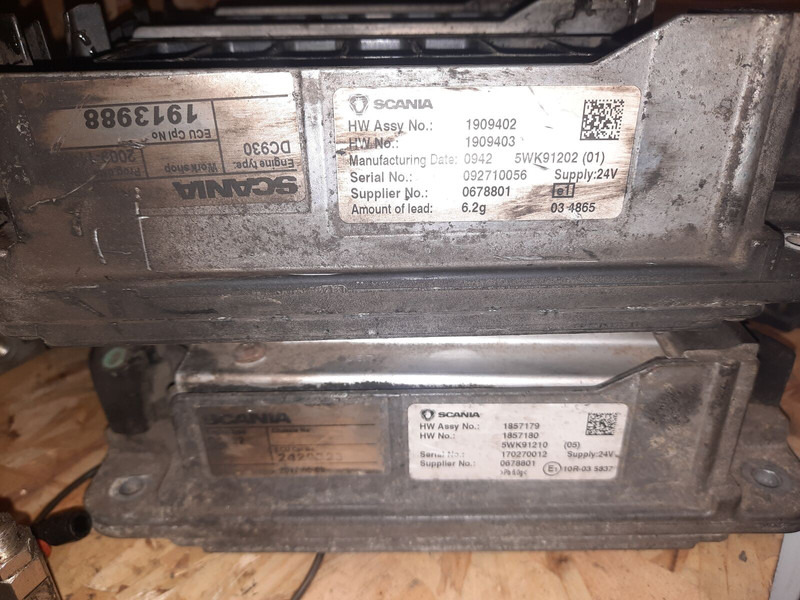 Scania Control Unit Optikruise 1404685 . 1434153 - ECU : 사진 1 Scania Control Unit Optikruise 1404685 . 1434153 - ECU : 사진 1