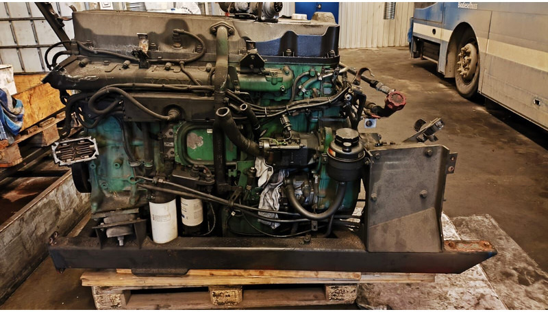 Volvo D9B380/ D9B-360 .G9A-300 D9B310. D9A.-340 - 엔진 : 사진 1 Volvo D9B380/ D9B-360 .G9A-300 D9B310. D9A.-340 - 엔진 : 사진 1