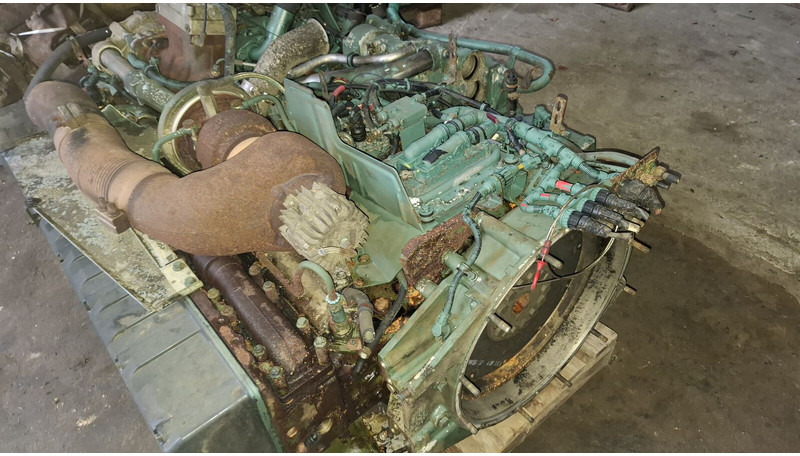 Volvo DH12D 420EC01. DH12E340EC06 . - 엔진 : 사진 1 Volvo DH12D 420EC01. DH12E340EC06 . - 엔진 : 사진 1
