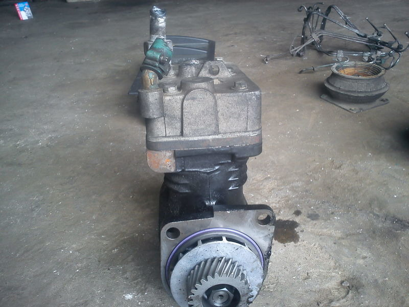 Volvo LK4918/ KZ 43326 . WABCO 4121008062 - 엔진 및 부품 : 사진 4 Volvo LK4918/ KZ 43326 . WABCO 4121008062 - 엔진 및 부품 : 사진 4