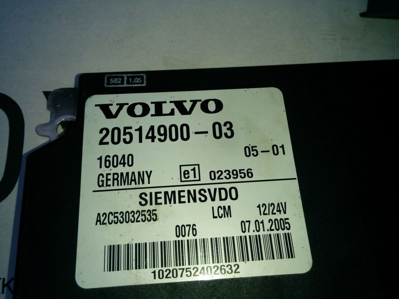 Volvo Siemts VDO 20514900-03 20569213-P03. 20744283-01. 20865208-02. Volvo B12 - ECU 버스 용 : 사진 1 Volvo Siemts VDO 20514900-03 20569213-P03. 20744283-01. 20865208-02. Volvo B12 - ECU 버스 용 : 사진 1