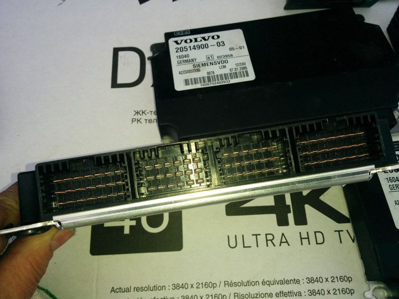 Volvo Siemts VDO 20514900-03 20569213-P03. 20744283-01. 20865208-02. - ECU : 사진 5 Volvo Siemts VDO 20514900-03 20569213-P03. 20744283-01. 20865208-02. - ECU : 사진 5
