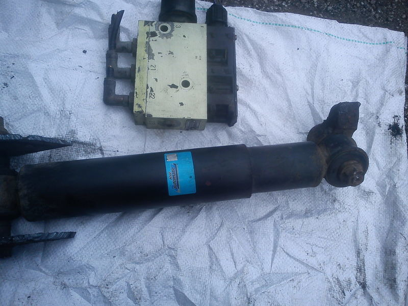 Volvo Уронем пола 0501100014. 28. 29. 35. 40. - ECU : 사진 3 Volvo Уронем пола 0501100014. 28. 29. 35. 40. - ECU : 사진 3