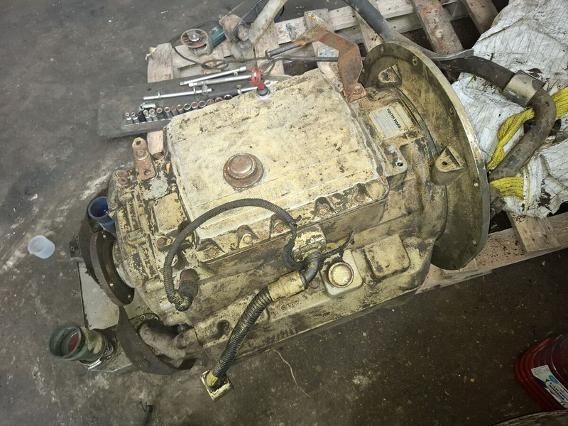 Volvo VOITH 864.5 \ 854.5 \ 854.3E. 864.3E/ 864.3/ 861/ 863 - 기어박스 : 사진 2 Volvo VOITH 864.5 \ 854.5 \ 854.3E. 864.3E/ 864.3/ 861/ 863 - 기어박스 : 사진 2