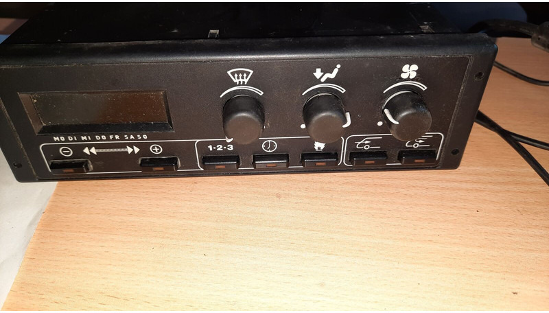 Wabco 4460550520.\FLO Control 22123A24\0839W3 - ECU : 사진 1 Wabco 4460550520.\FLO Control 22123A24\0839W3 - ECU : 사진 1