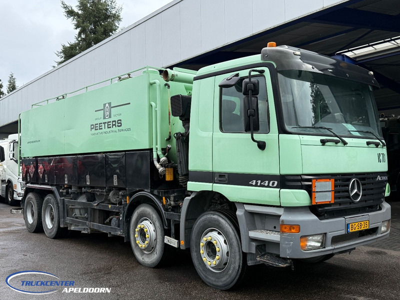 Mercedes-Benz Actros 4140 8x4 Naafreductie, Bladgeveerd, ADR - 진공 흡입 트럭 : 사진 1 Mercedes-Benz Actros 4140 8x4 Naafreductie, Bladgeveerd, ADR - 진공 흡입 트럭 : 사진 1