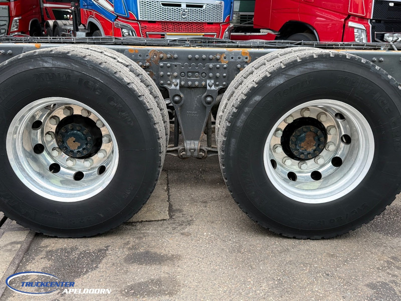 Volvo FH 750 6x4, Steel - Air, Globetrotter XL - 캡 새시 트럭 : 사진 5 Volvo FH 750 6x4, Steel - Air, Globetrotter XL - 캡 새시 트럭 : 사진 5