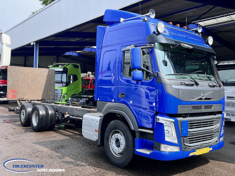 Volvo FM 6x2 Steering axle, NL truck - 캡 새시 트럭 : 사진 1 Volvo FM 6x2 Steering axle, NL truck - 캡 새시 트럭 : 사진 1