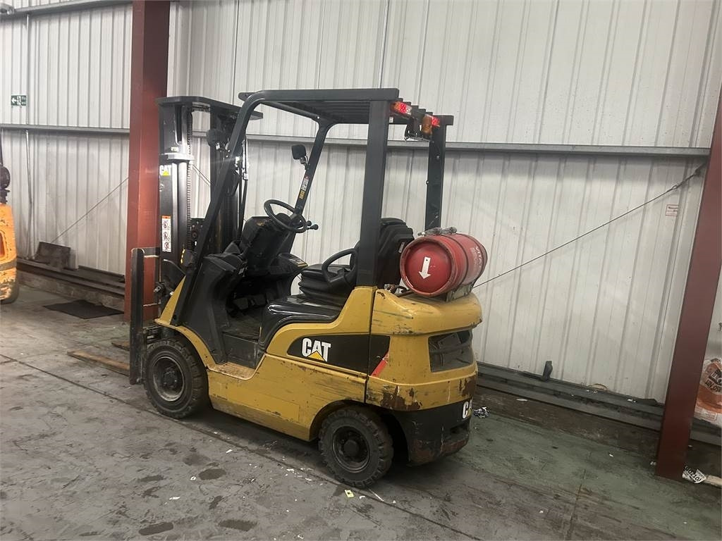 CAT GP18NT - LPG 지게차 : 사진 3 CAT GP18NT - LPG 지게차 : 사진 3