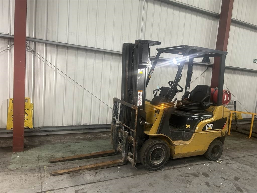CAT GP18NT - LPG 지게차 : 사진 2 CAT GP18NT - LPG 지게차 : 사진 2
