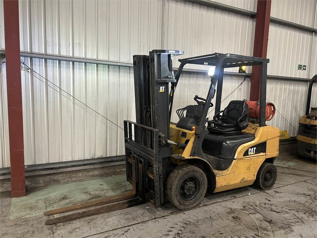 CAT GP25NT - LPG 지게차 : 사진 2 CAT GP25NT - LPG 지게차 : 사진 2