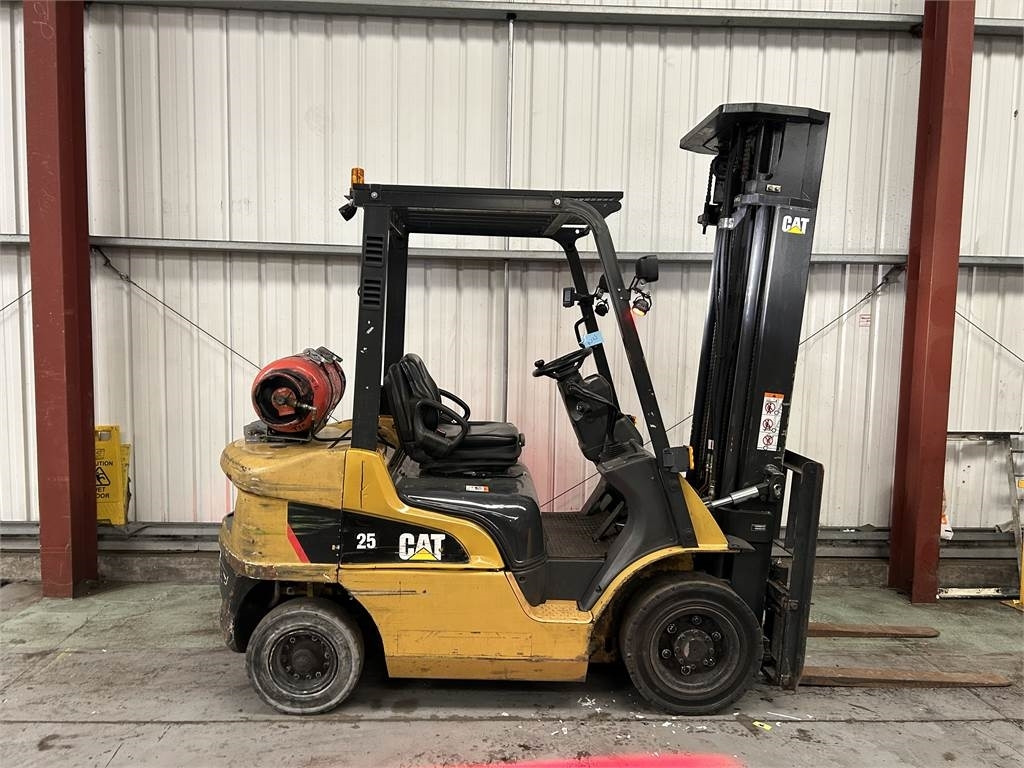 CAT GP25NT - LPG 지게차 : 사진 5 CAT GP25NT - LPG 지게차 : 사진 5